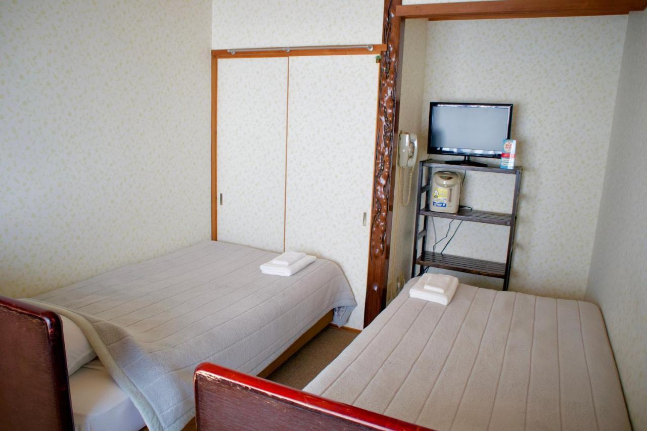 City Pension Tommy Rich Inn Kyoto Bagian luar foto